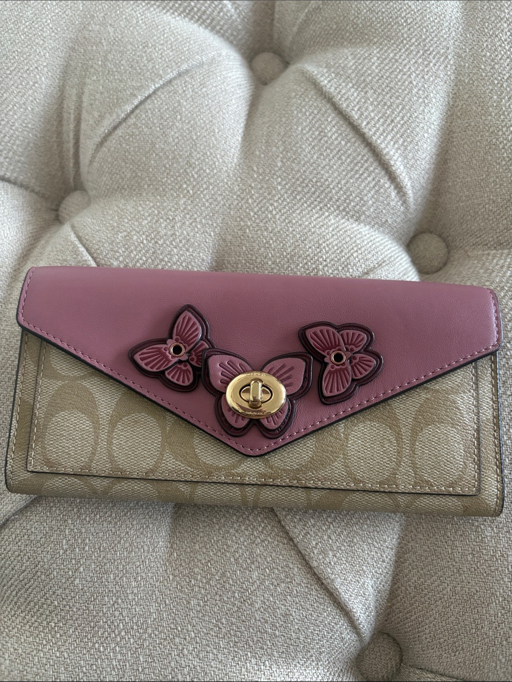 Coach Pink Floral Applique Convertible Wallet Crossbody